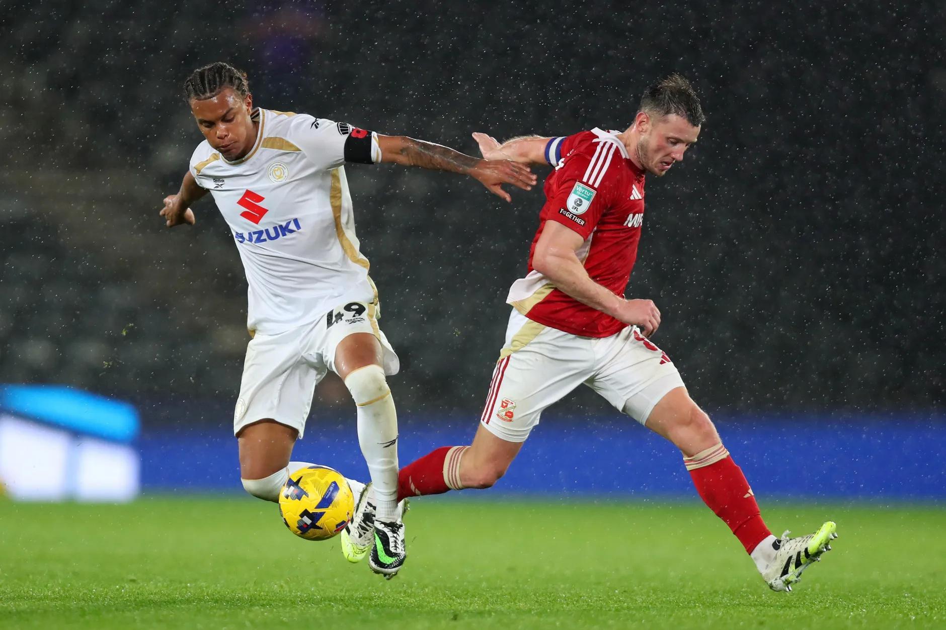 游戏模拟器下载-英媒:英乙斯文登派侵犯私处而遭禁赛的球员上场,或将面临取消资格处罚